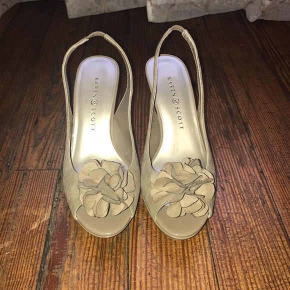 Grey Karen Scott Heels - Picture 2 of 4